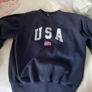 Brandy Melville sweatshirt